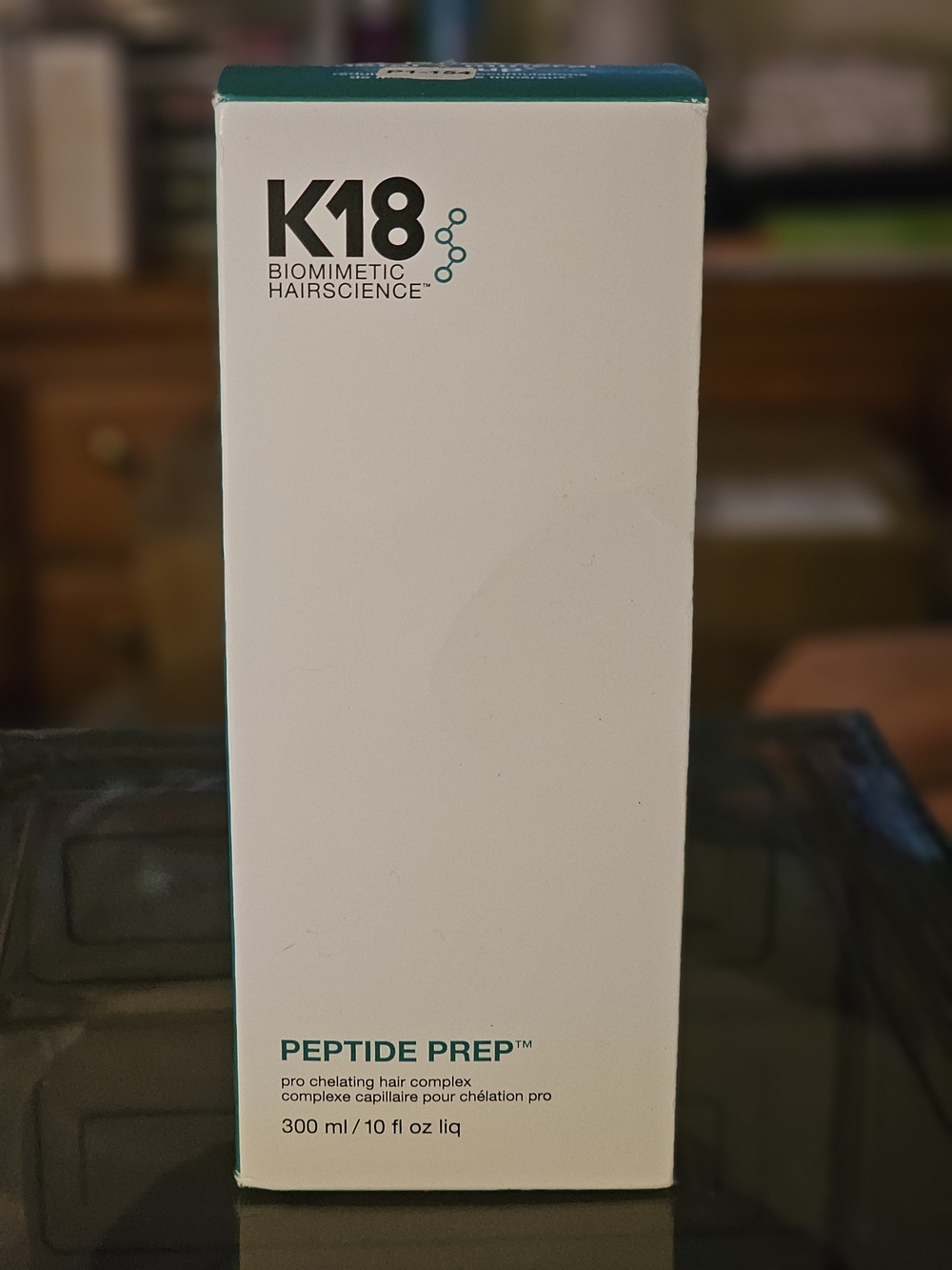 K18 Peptide Prep Pro Chelating Hair Shampoo — White/Teal